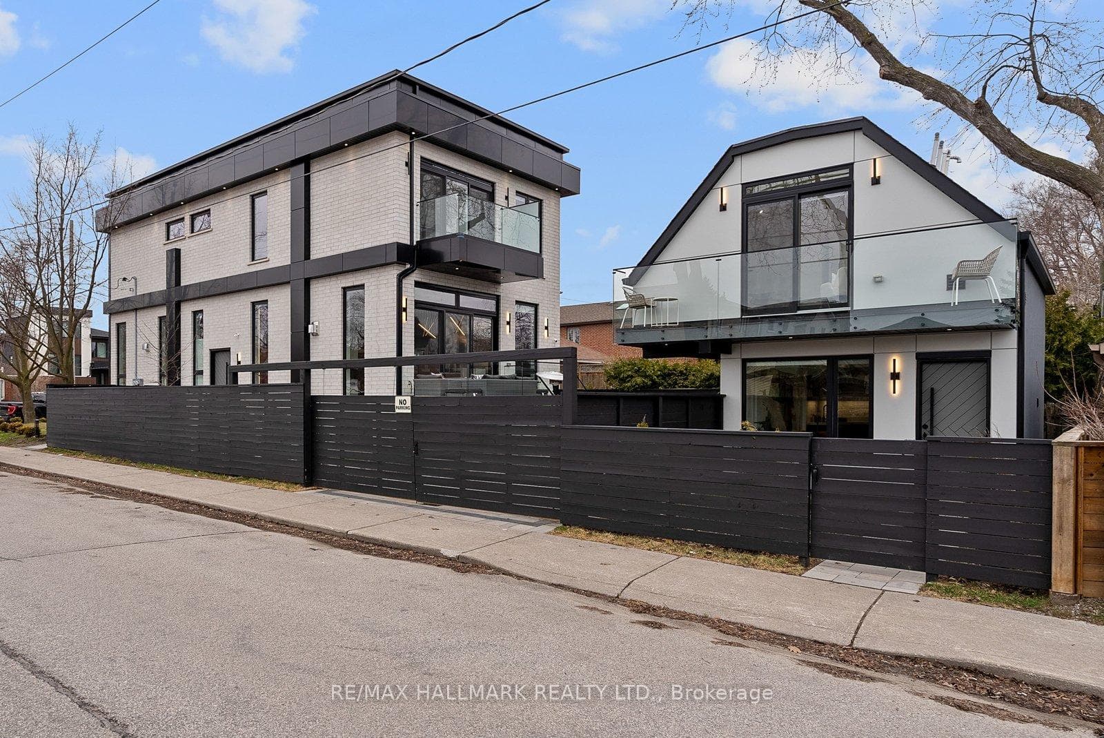 171 Durant Avenue, Toronto, ON M4J 4W5