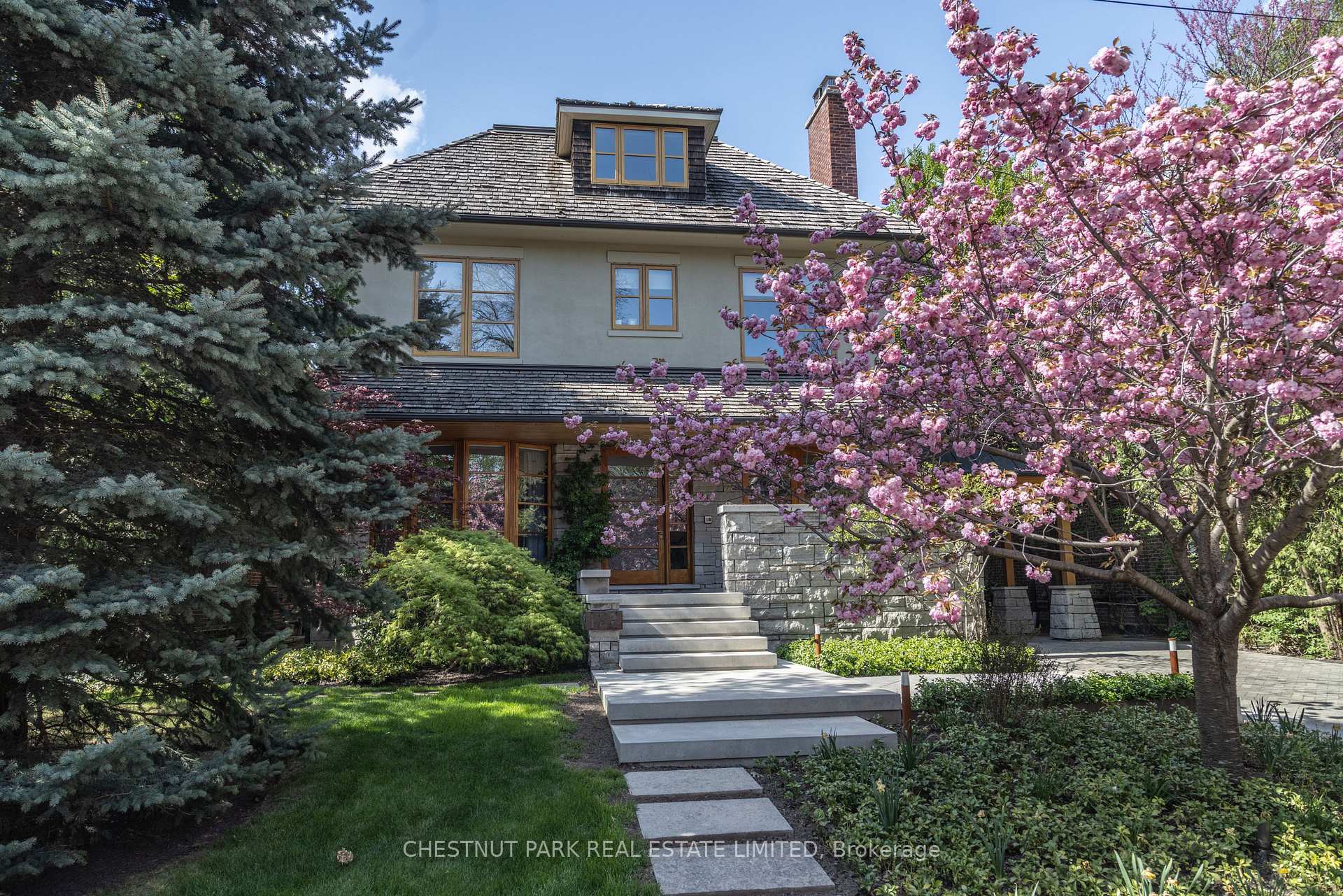 177 Coldstream Avenue, Toronto, ON M5N 1X7