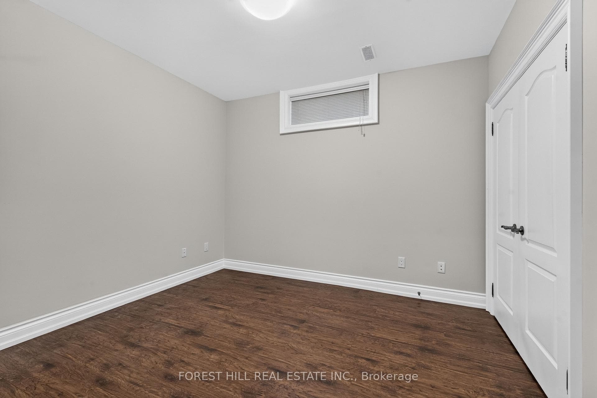 59 Munro Boulevard, Toronto C12, ON M2P 1C3