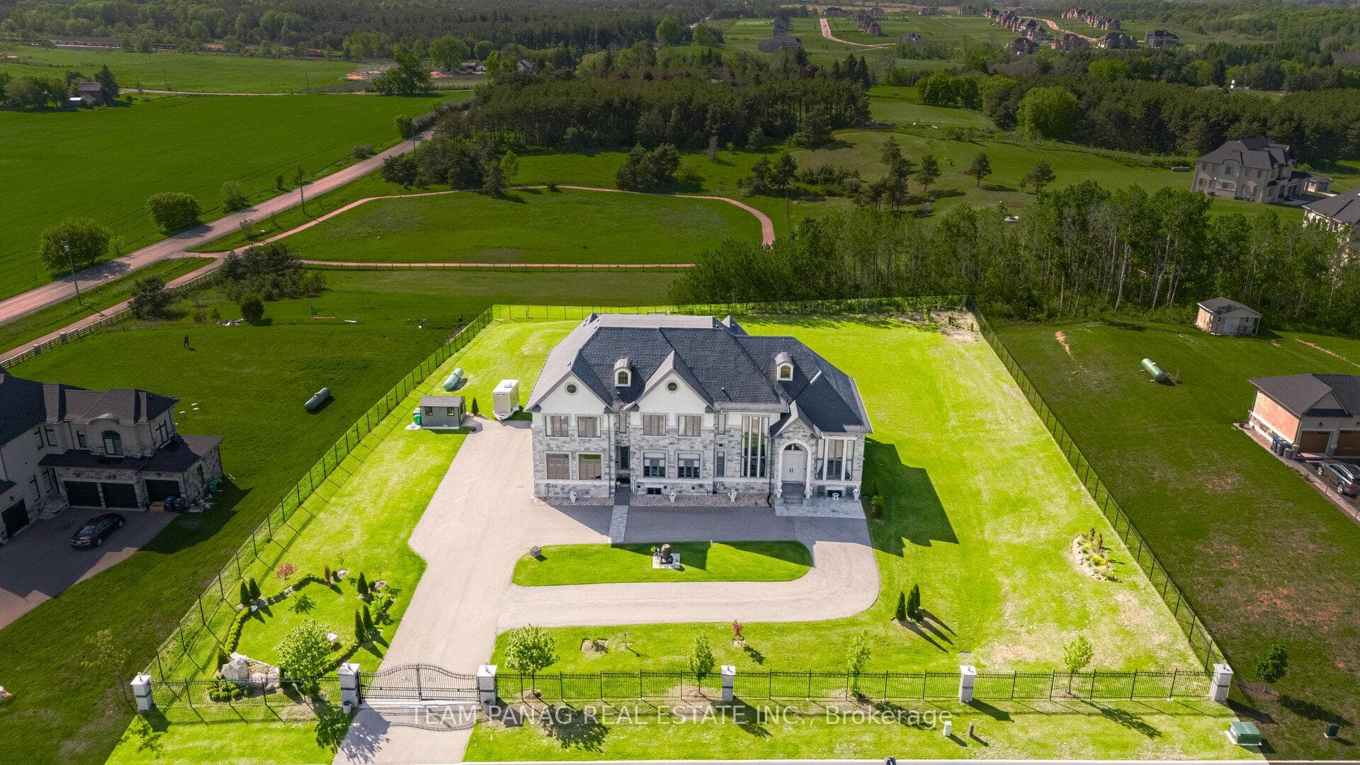 20 Stinson Street, Caledon, ON L7E 4L6