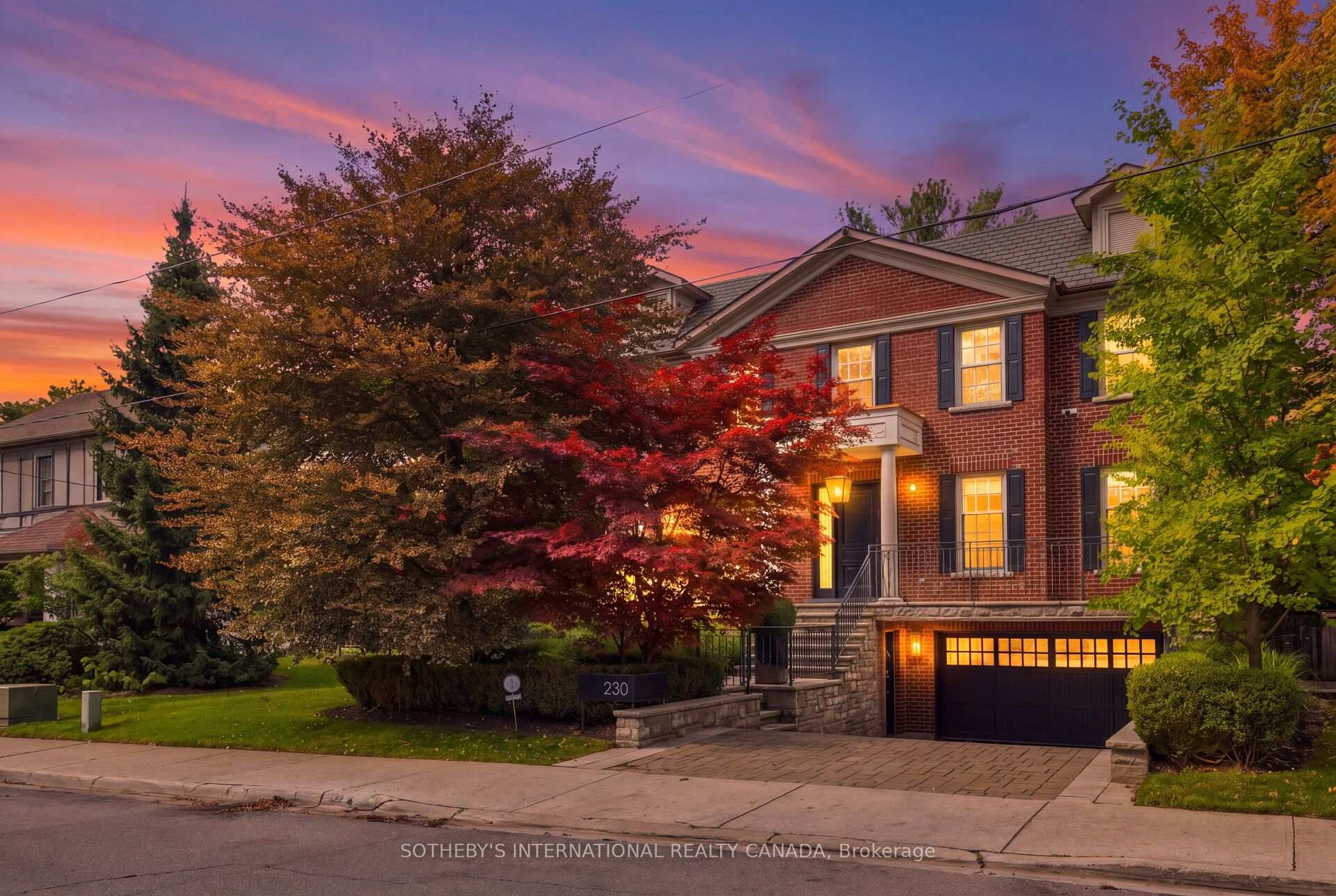 230 Hillhurst Boulevard, Toronto, ON M5N 1P4