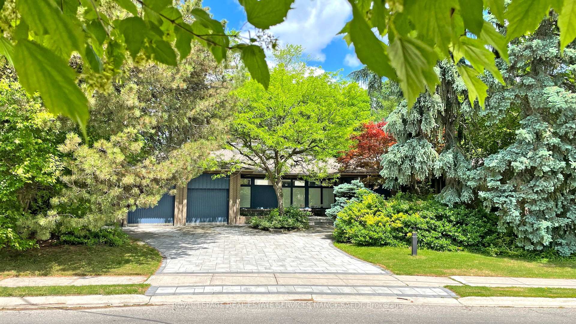 62 Wimpole Drive, Toronto, ON M2L 2L3