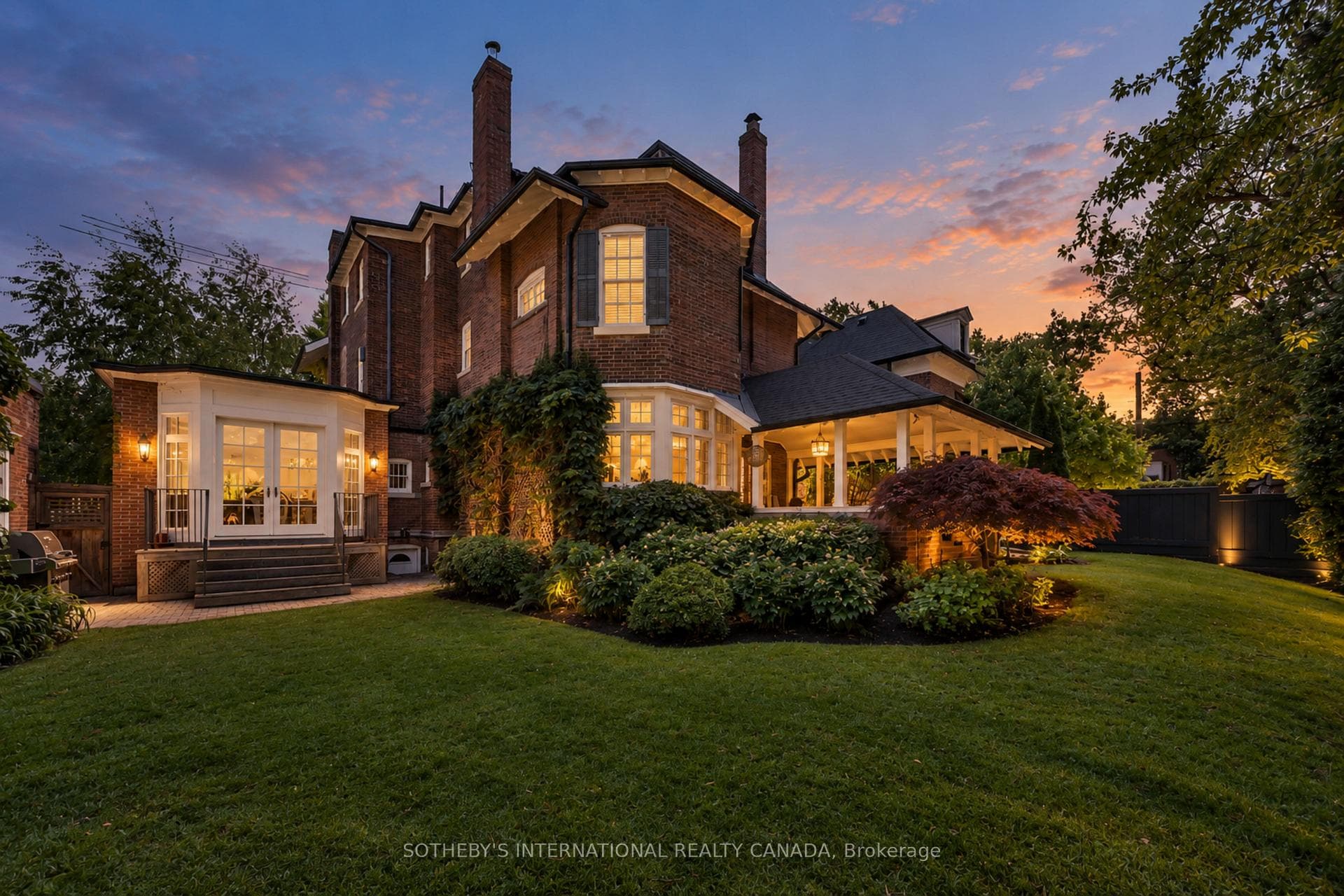 236 Poplar Plains Road, Toronto, ON M4V 2N7