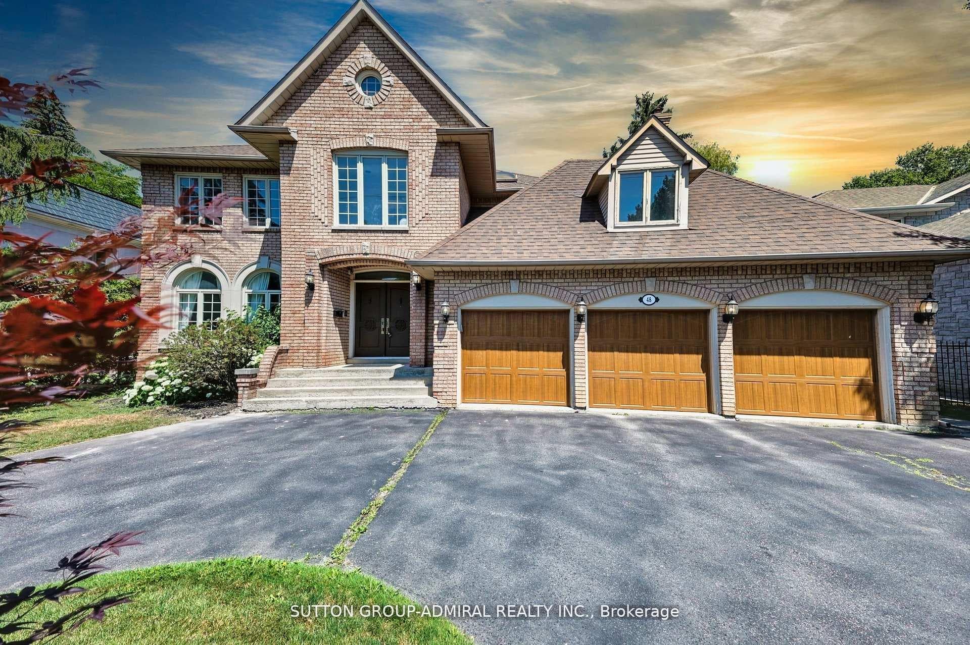 48 Berkindale Drive, Toronto, ON M2L 1Z8