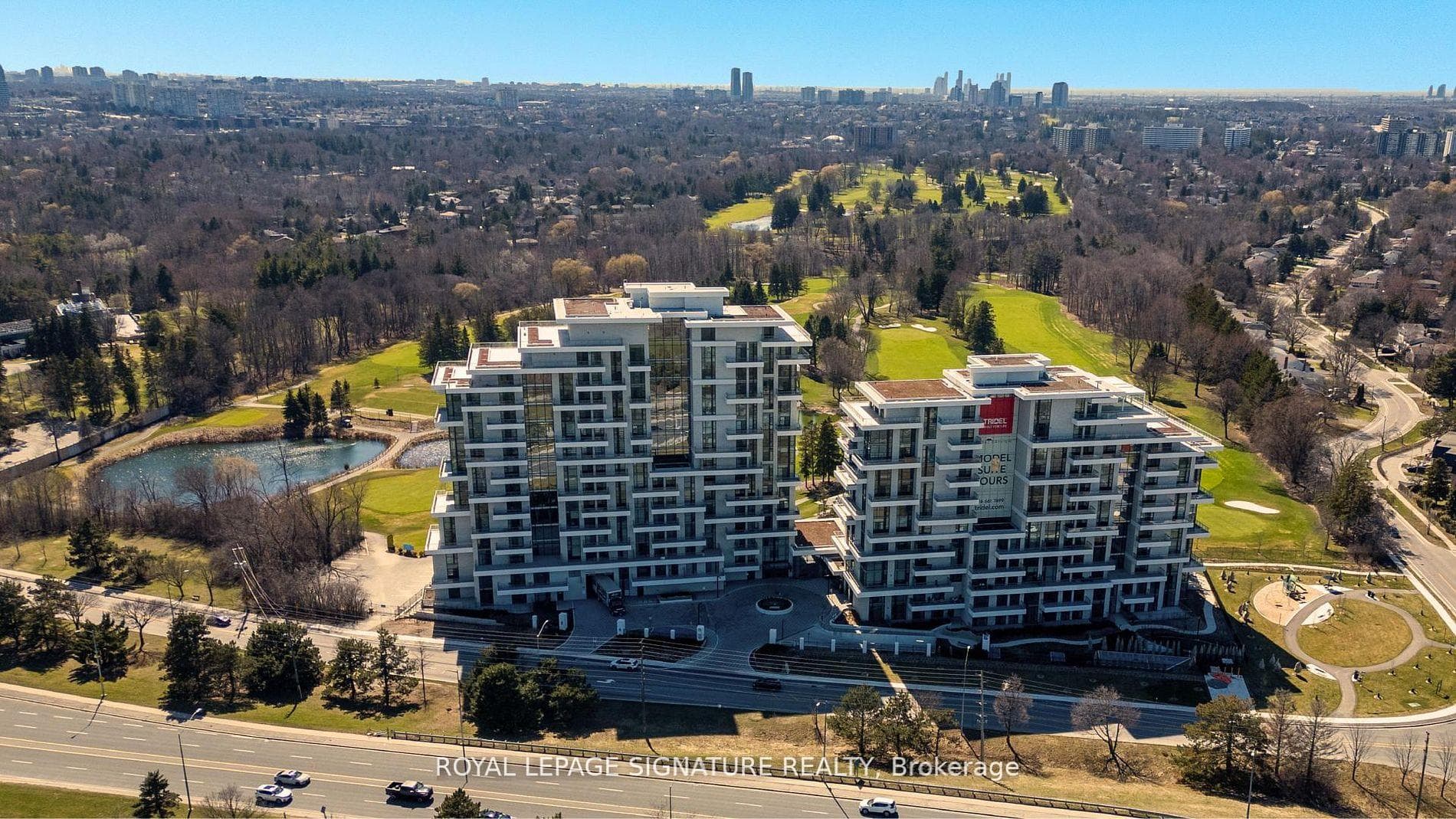 399 Royal Orchard Boulevard 617, Markham, ON L3T 0H3