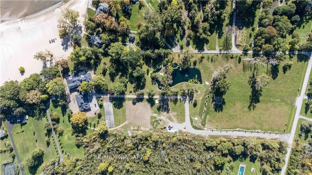 214 Windmill Point Road S, Fort Erie, ON L0S 1N0