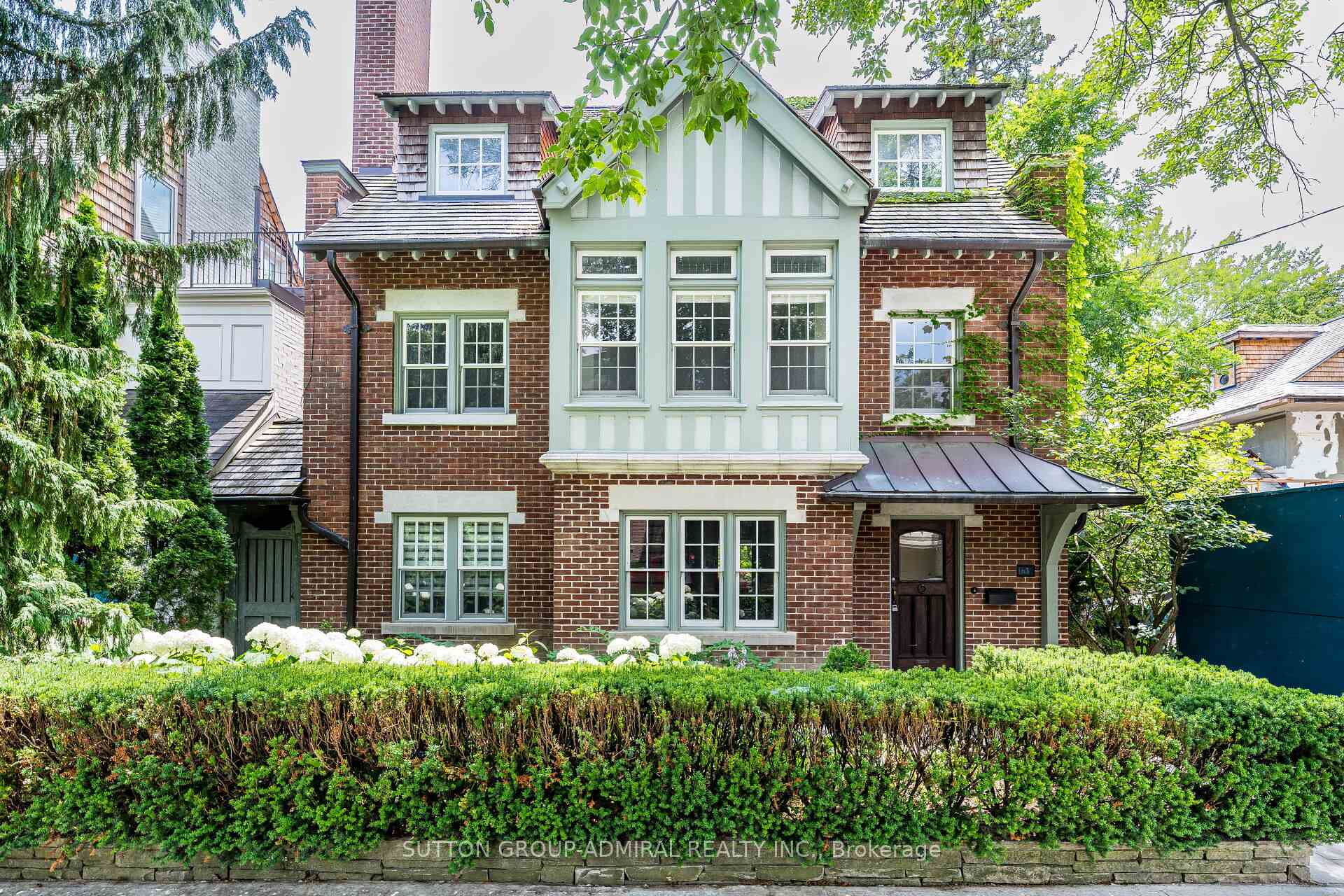 63 Highland Avenue, Toronto, ON M4W 2A2