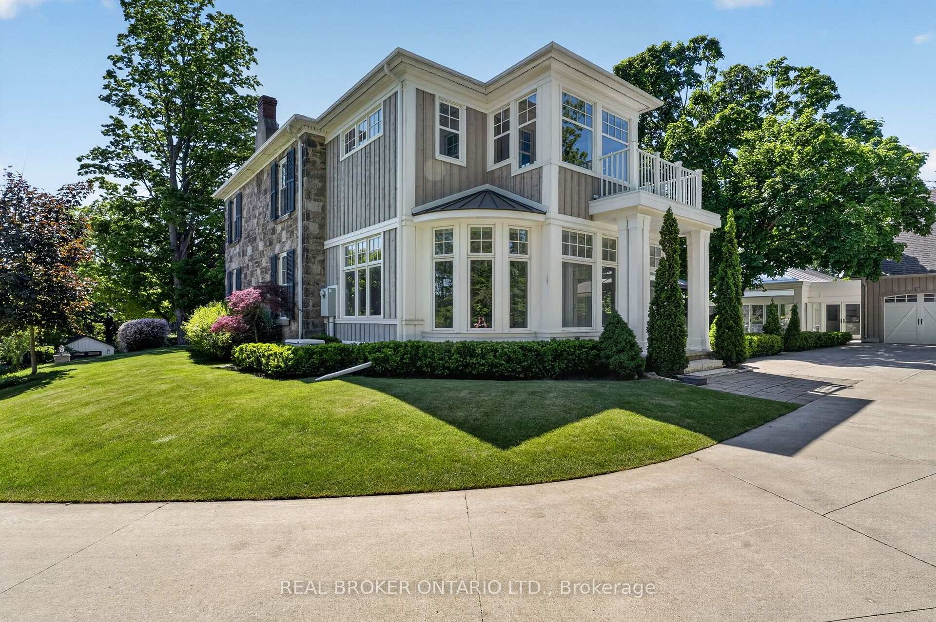 63 Mill Street S, Hamilton, ON L0R 2H0