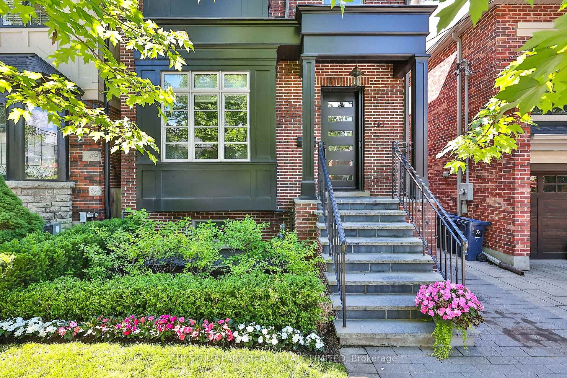 141 Wanless Avenue, Toronto, ON M4N 1W3