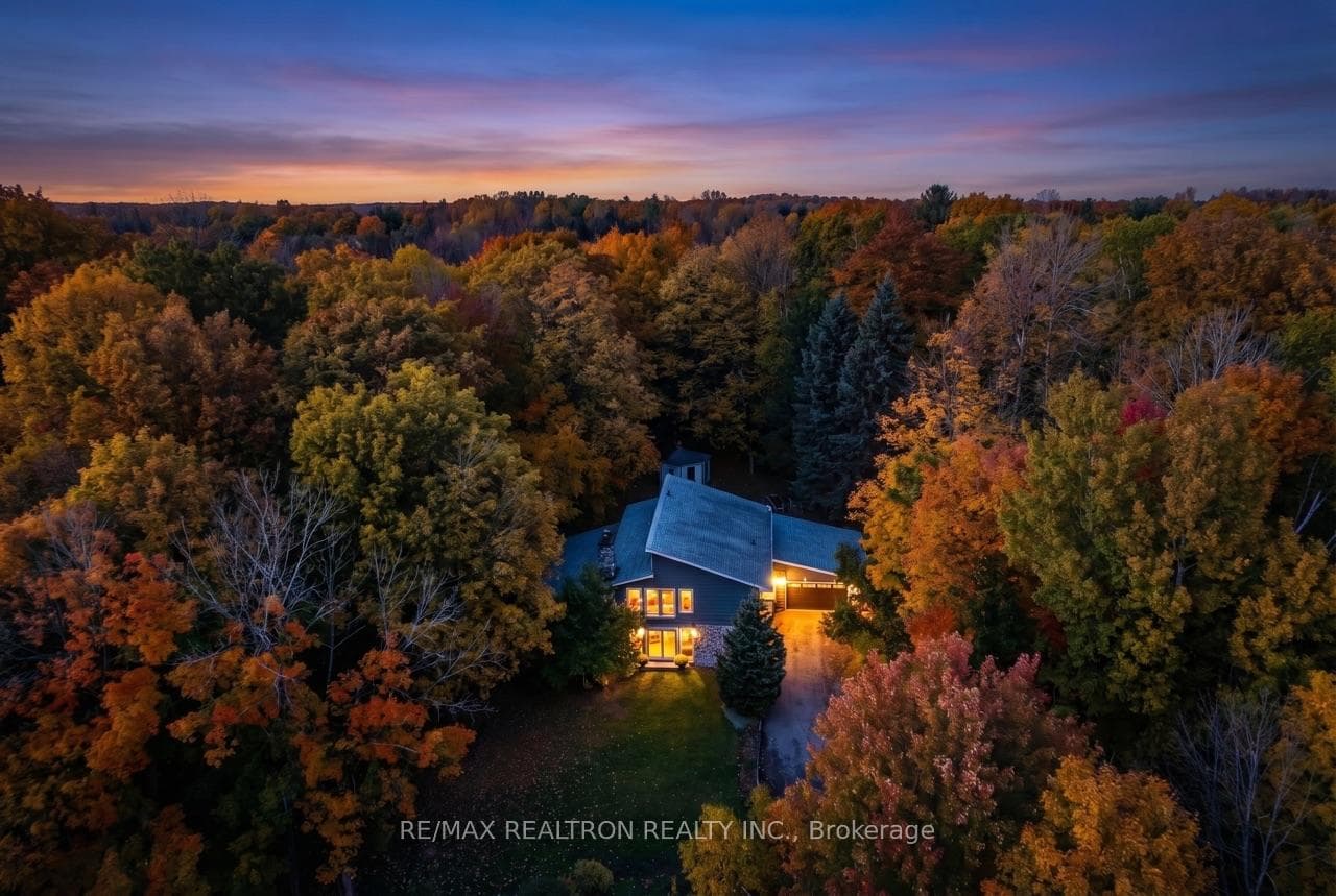 14038 Bayview Avenue, Aurora, ON L4G 3G8