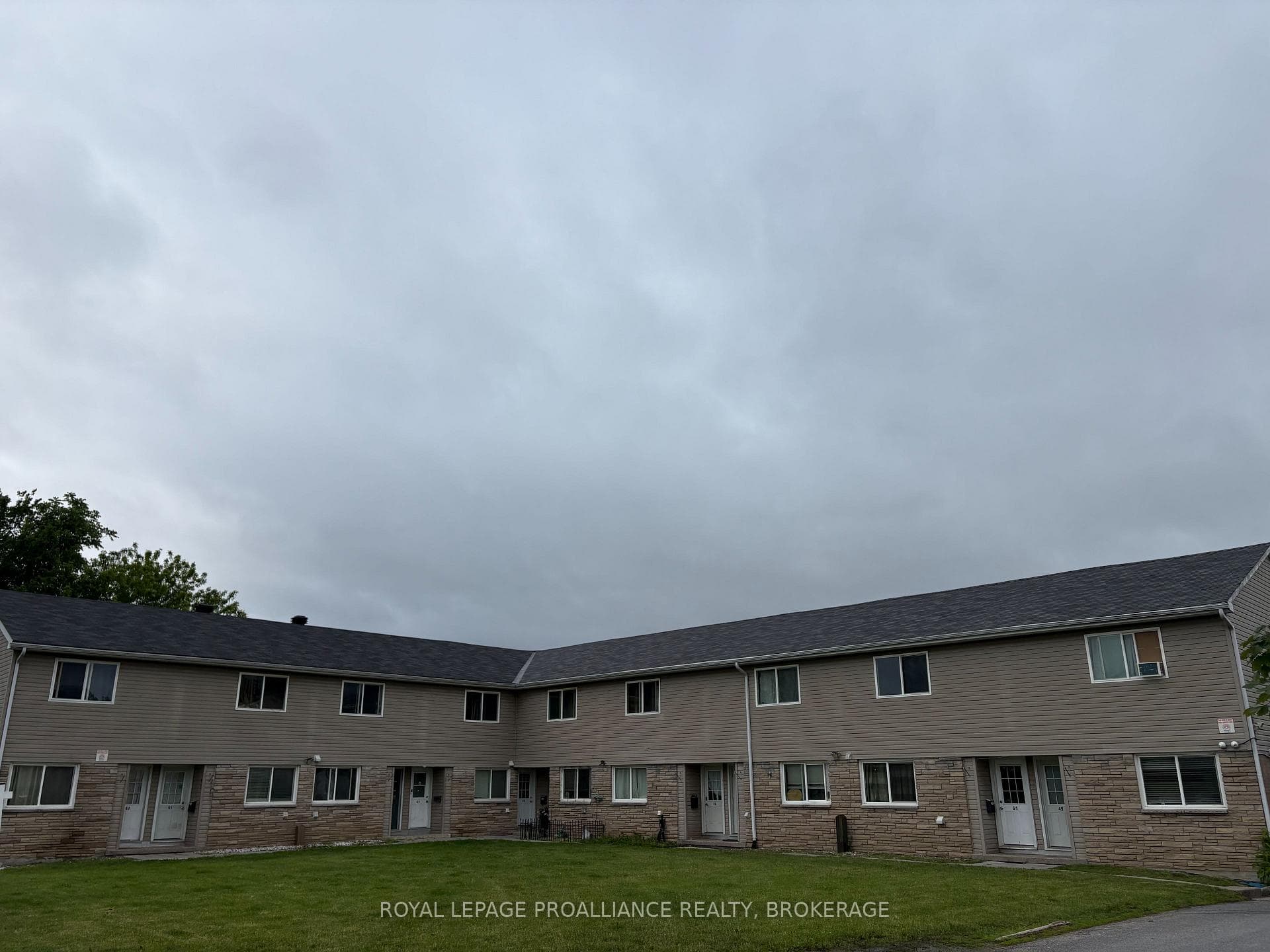 49-67 Adelaide Street, Kingston, ON K7K 1Y3