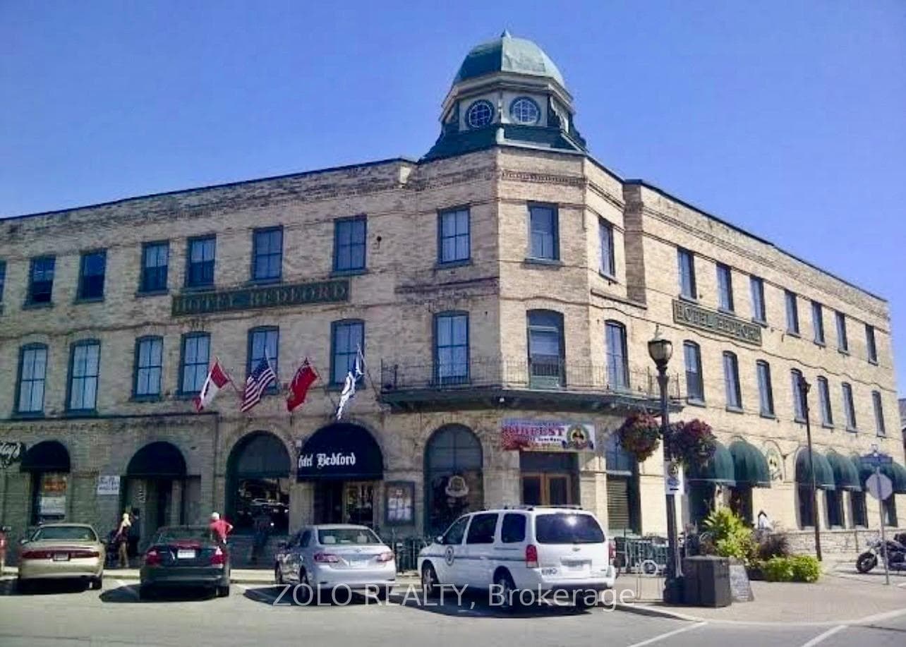 92 COURTHOUSE Square, Goderich, ON N7A 1M7