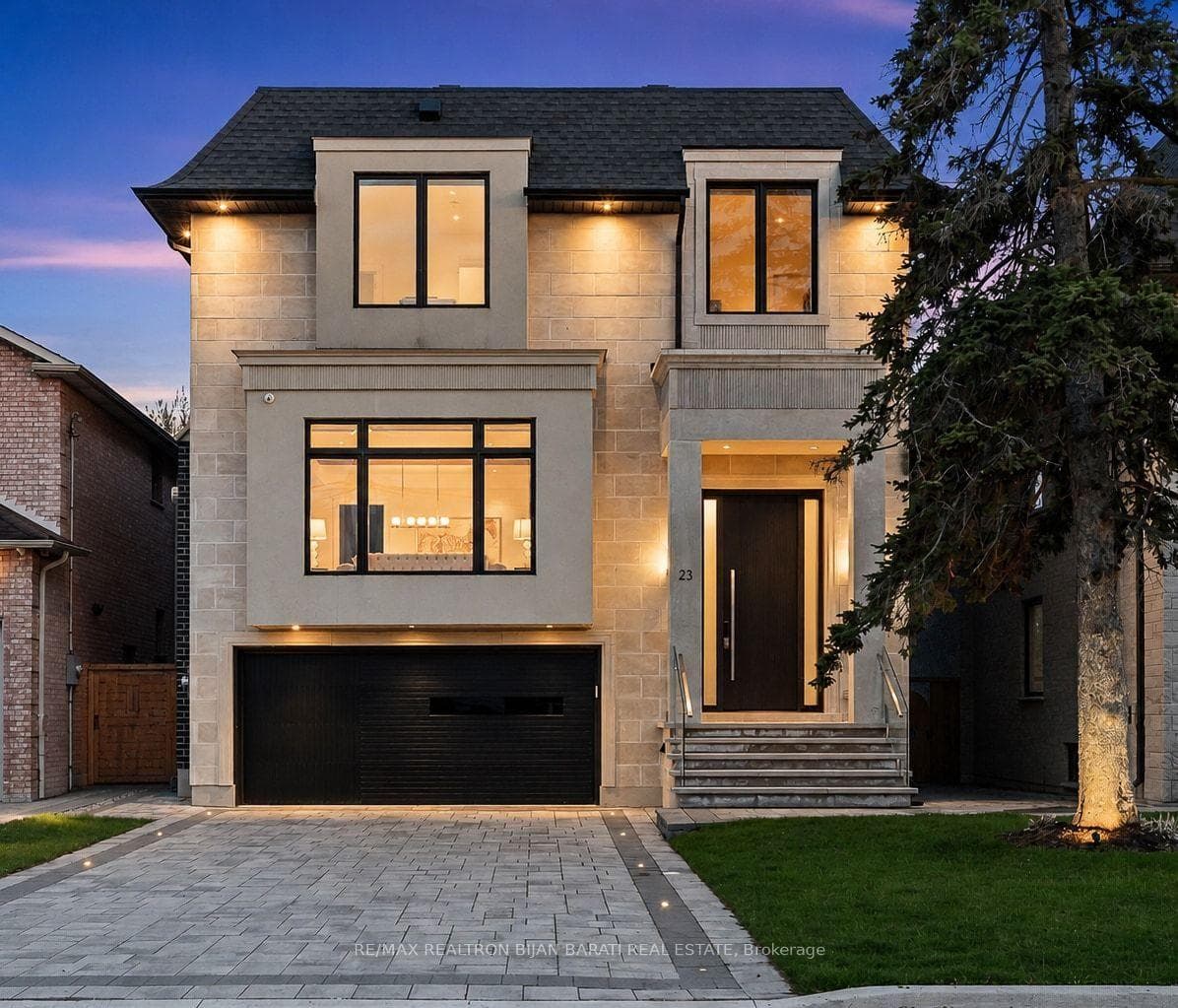 23 Terrace Avenue, Toronto, ON M2R 1E8