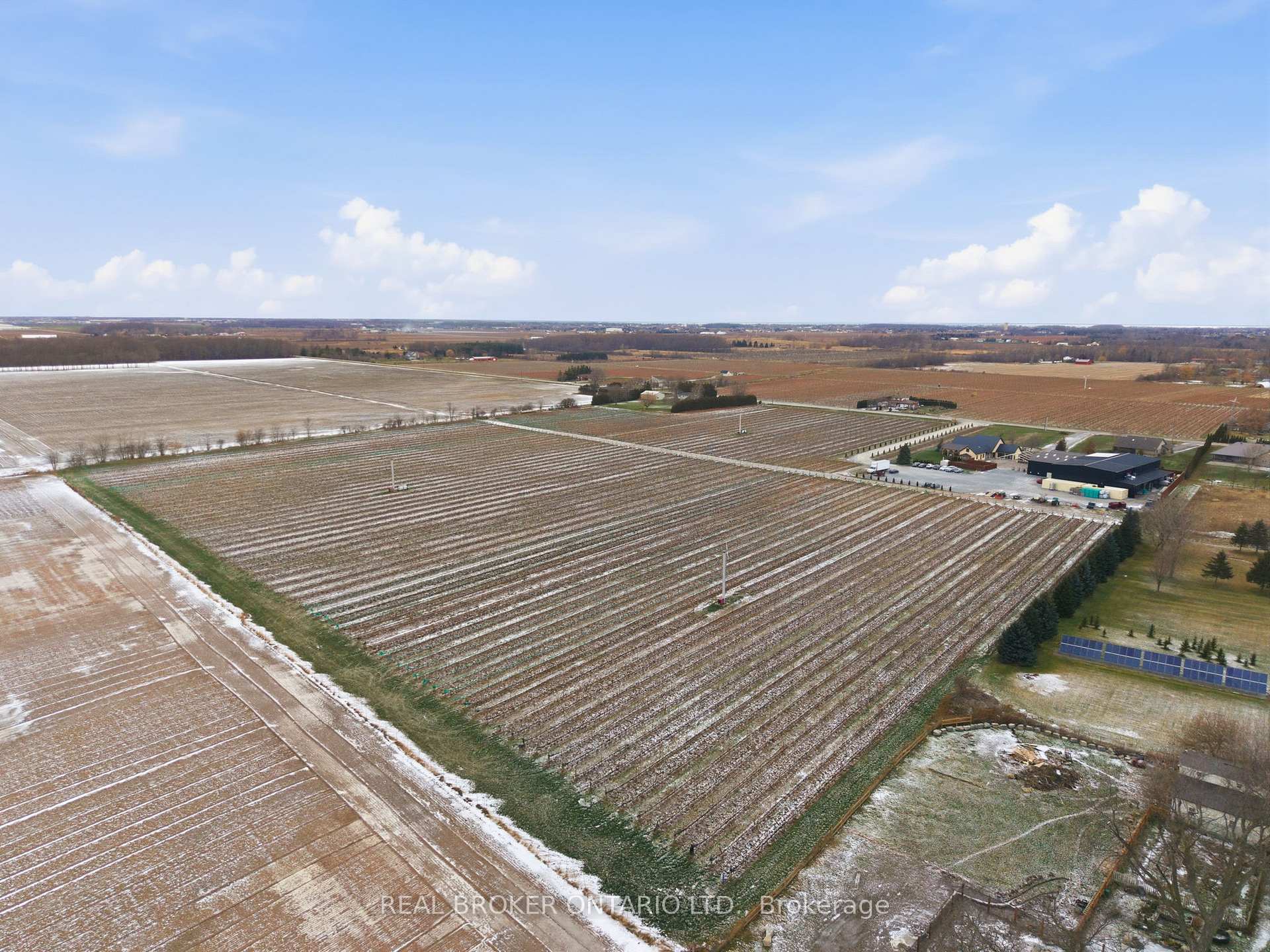 823 6 Line, Niagara-on-the-Lake, ON L0S 1J0